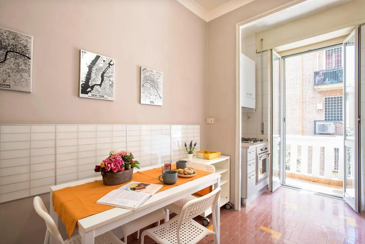 Apartment Art Of Living - Suite Elegante Nel Cuore Di Roma
